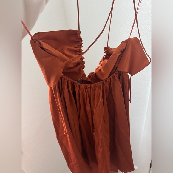 Abercrombie and Fitch ruched satin dress - Picture 6 of 7